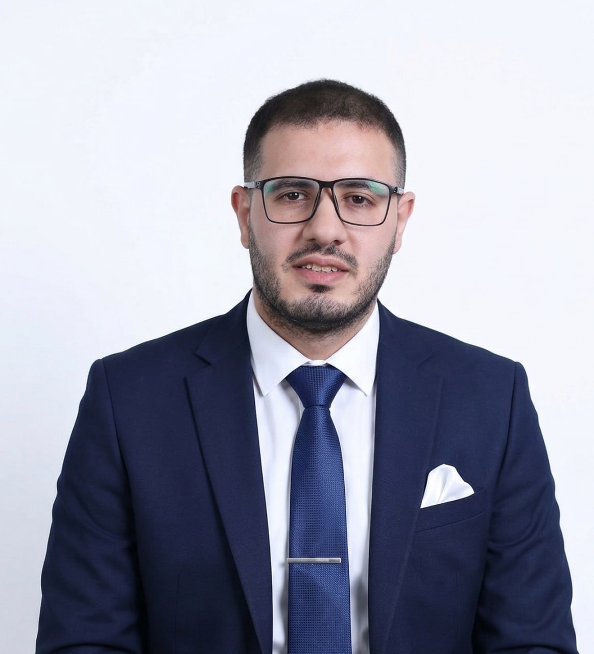 من نحن - photo ٢٠٢٦ ٠٤ ١٤ ٢٠ ١٤ ١٨ - الأمير ميديا